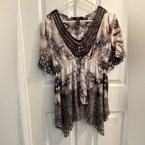NWOT Style&Co. Butterfly Sequin Trim Top - Size M